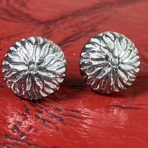 Vintage Silver Dahlia Flower Stud Earrings